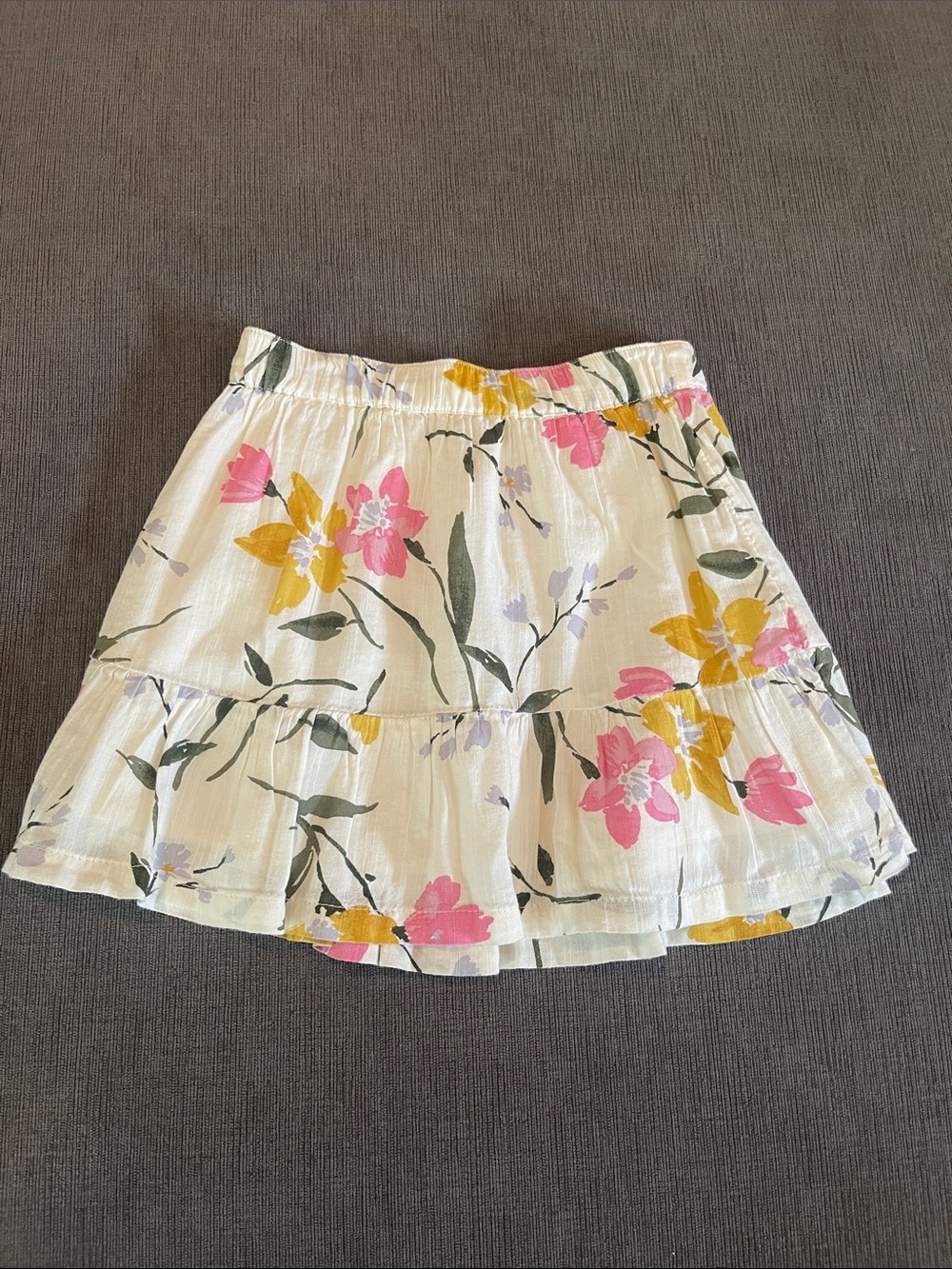 Old Navy Girls Floral Tiered A Line Skirt – Size 3T